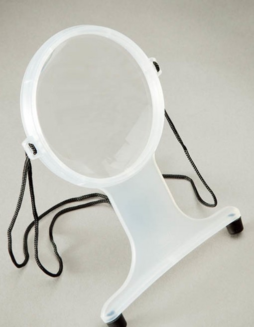 Magnifying Viewer with Neck Cord in Daily Aids/Magnifiers
